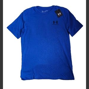 Mens Under Armour T shirt medium